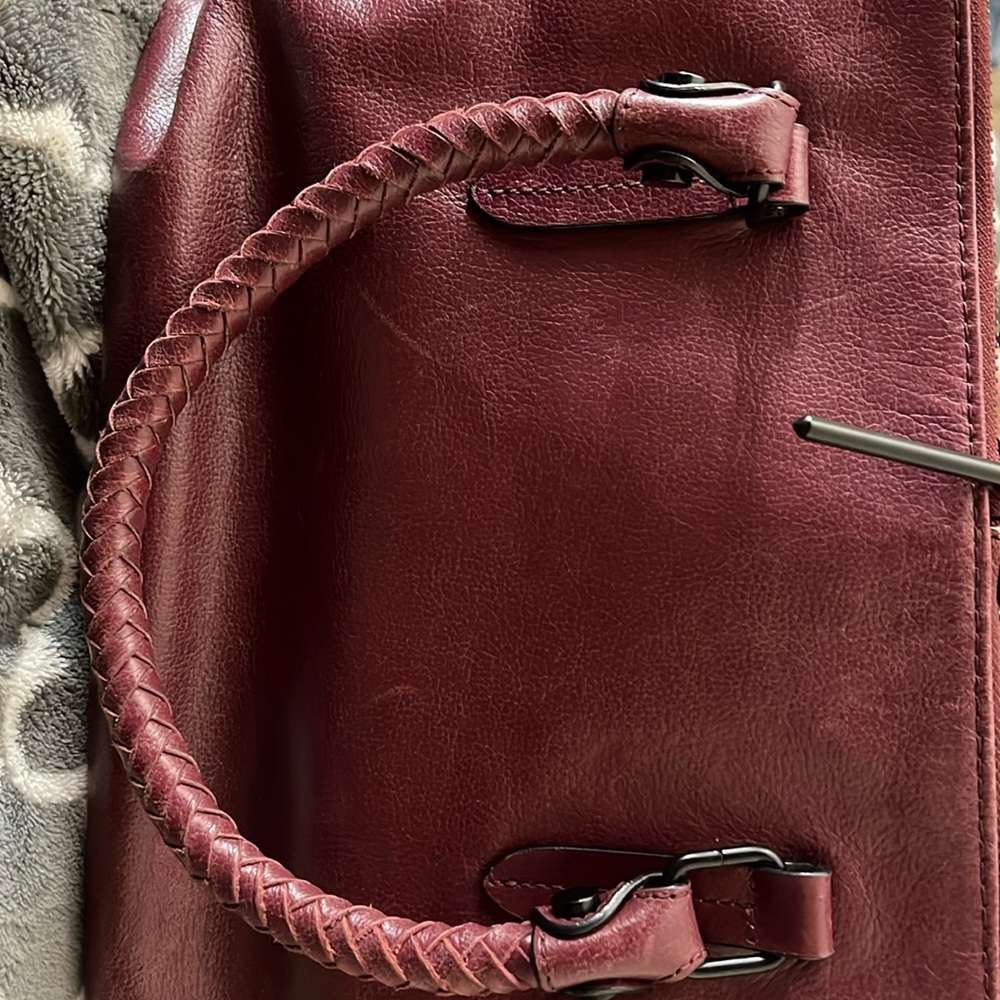 Elliott Luca purse
